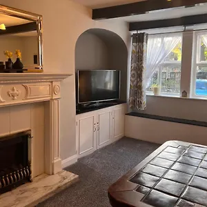The Yorkshire Hosts - The Archway Holiday home