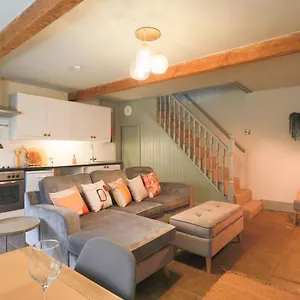 Weavers Retreat By Weavers Of Holiday home