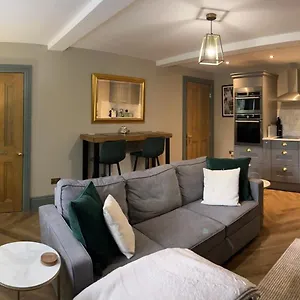 The Ebor A Cosy In Apartment